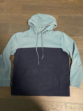 RW&CO. Two-Tone Hooded Pullover - Green & Navy